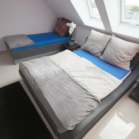 / Zimmervermietung 3* Wasbek