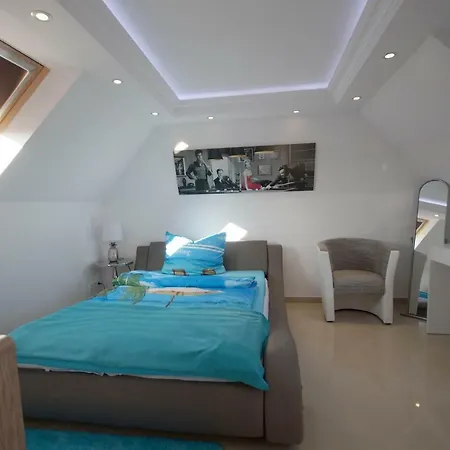 / Zimmervermietung Wasbek