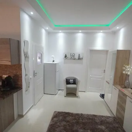 / Zimmervermietung בית הארחה