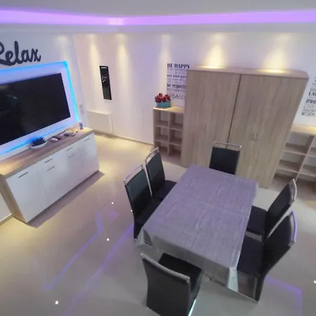 / Zimmervermietung 3* Wasbek